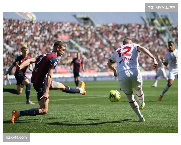 匈牙利罗西意大利式防守 三中卫体系下边翼卫攻防平衡考验战术执行力